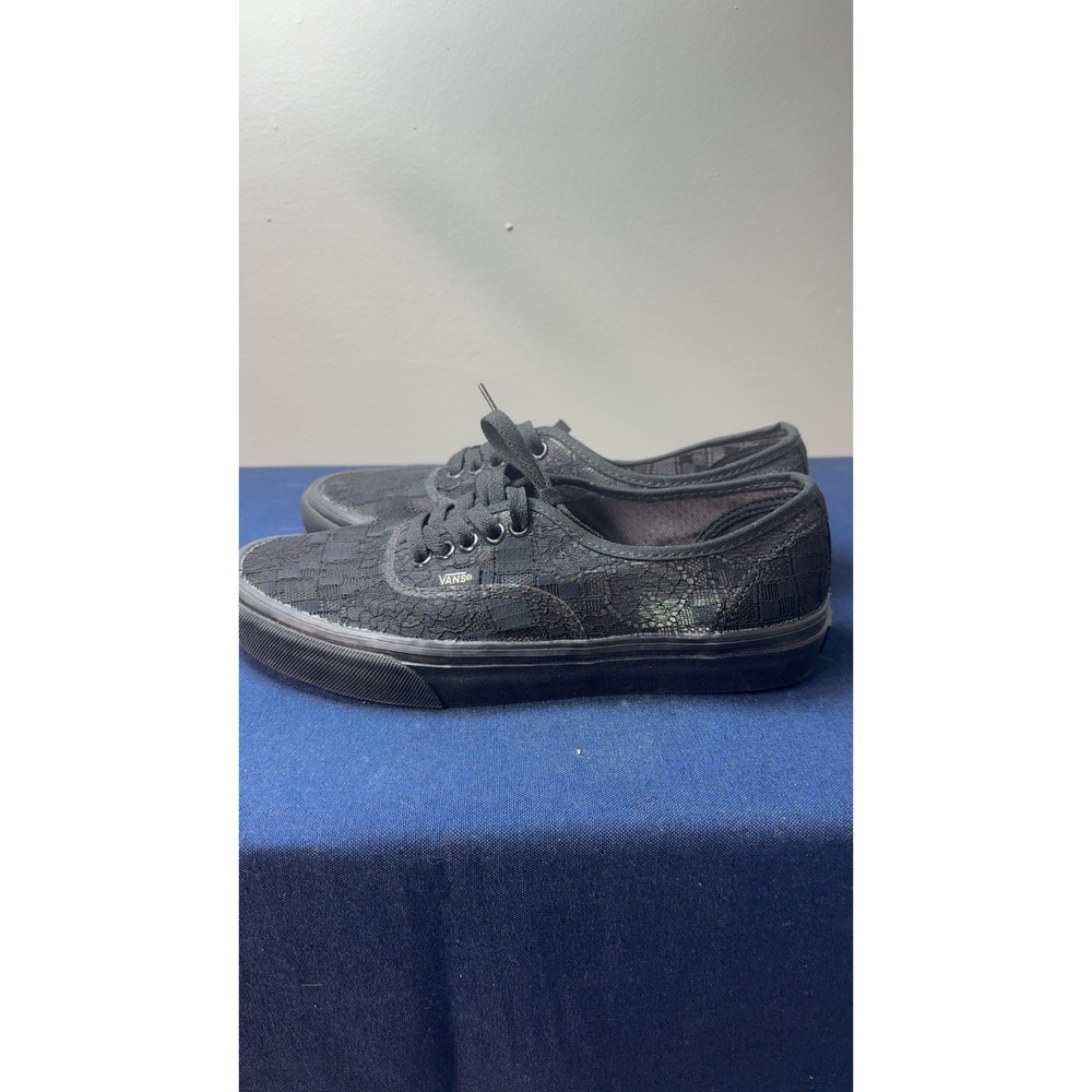 NWOT Vans |  Lo Pro Black Floral Lace Checkerboard Sneakers | Size 8.5